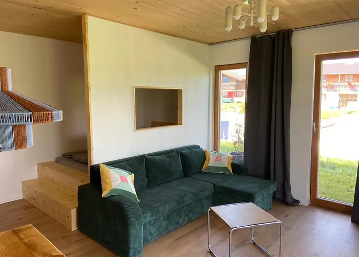 Haus 7&50 *